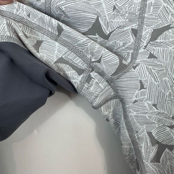 Athleta Palm up for Anything Leggings - Picture 9 of 12